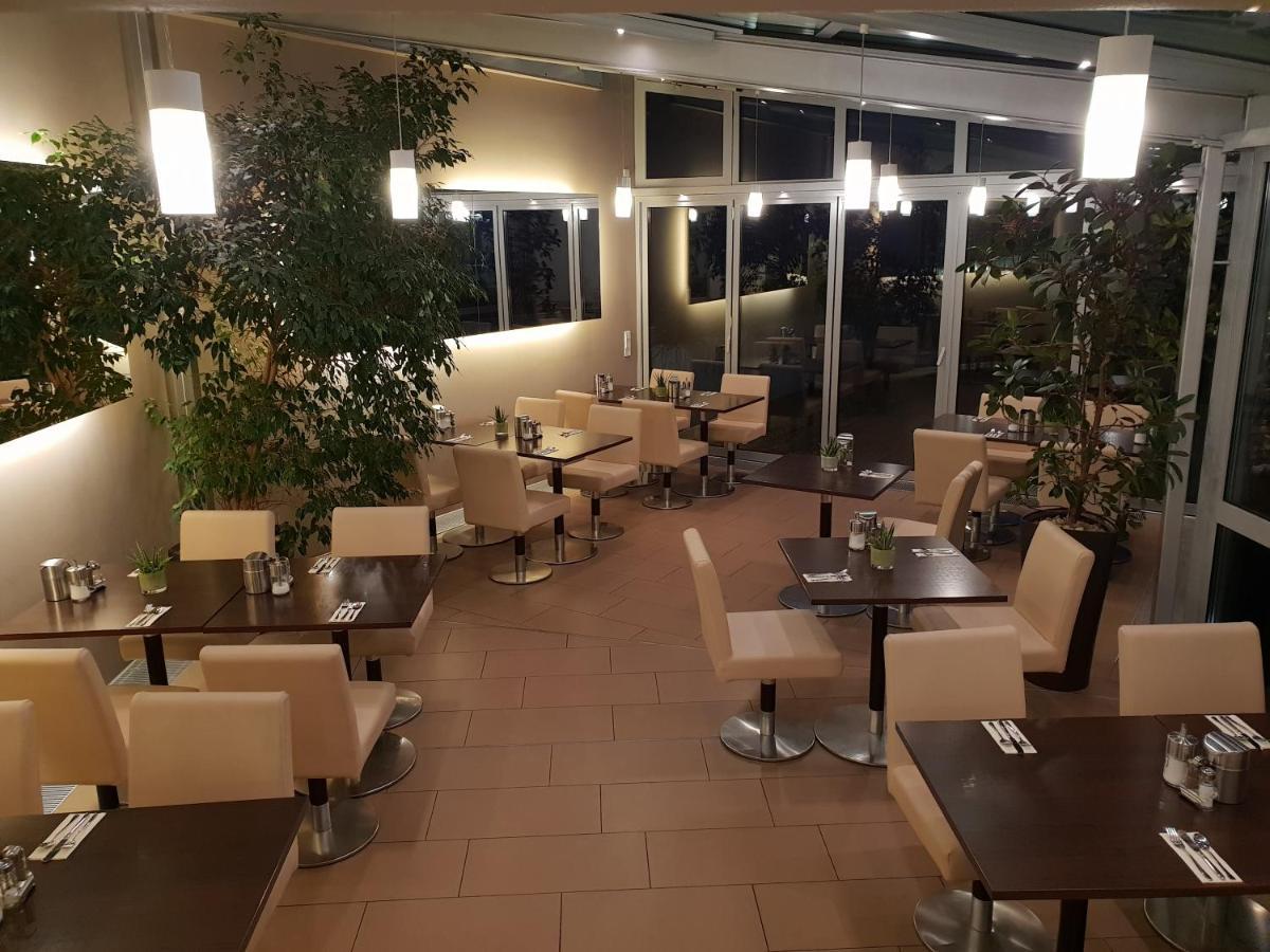 City Hotel Stuttgart Extérieur photo